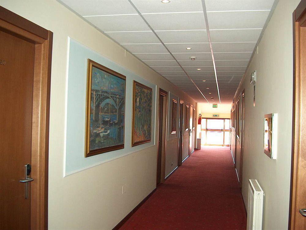 Hotel I Duchi Camerino Kültér fotó